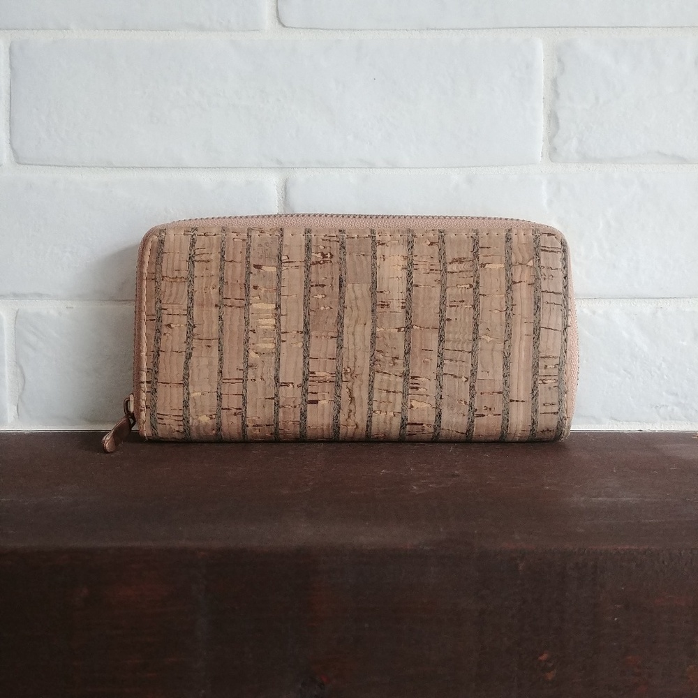 Neutral classic light tan brown striped cork wallet